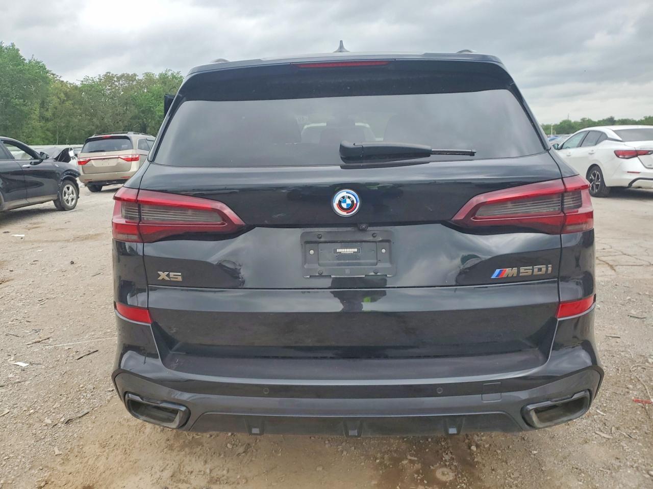 2022 BMW X5 M50I - zdjęcie 6