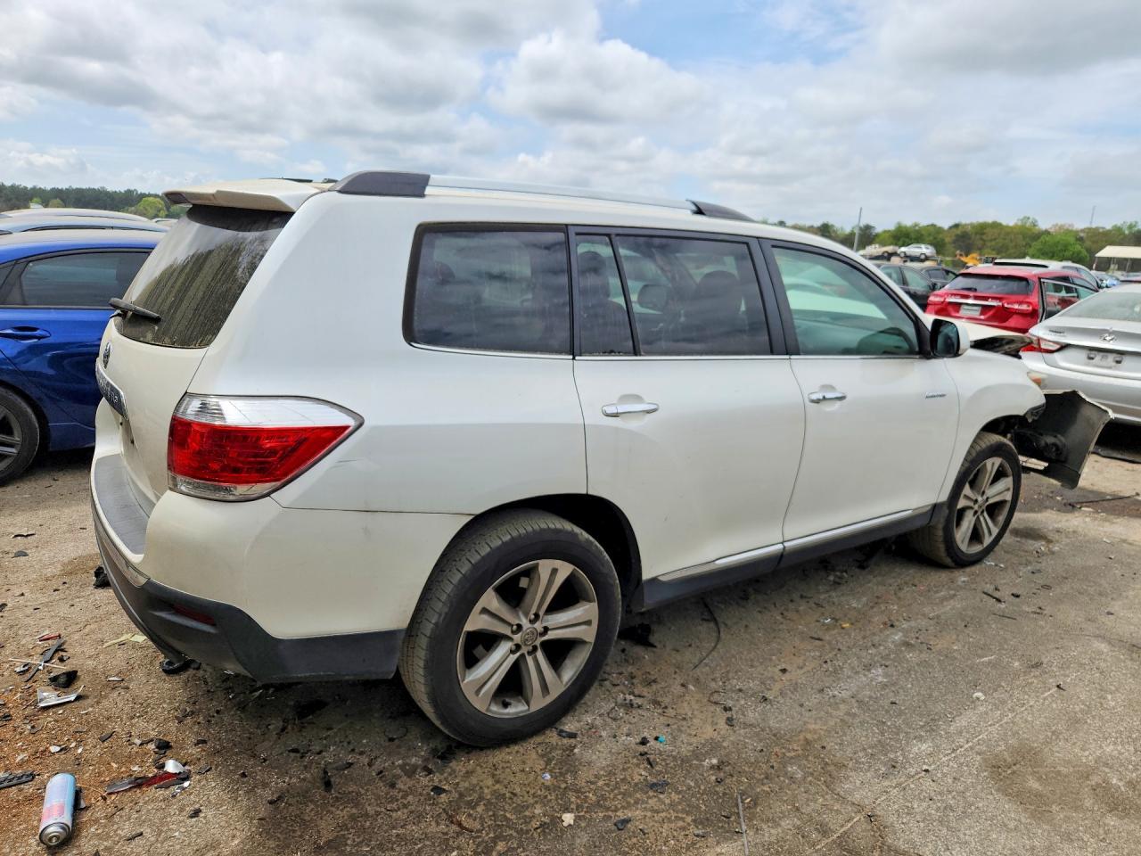 2013 Toyota Highlander Limited - zdjęcie 3