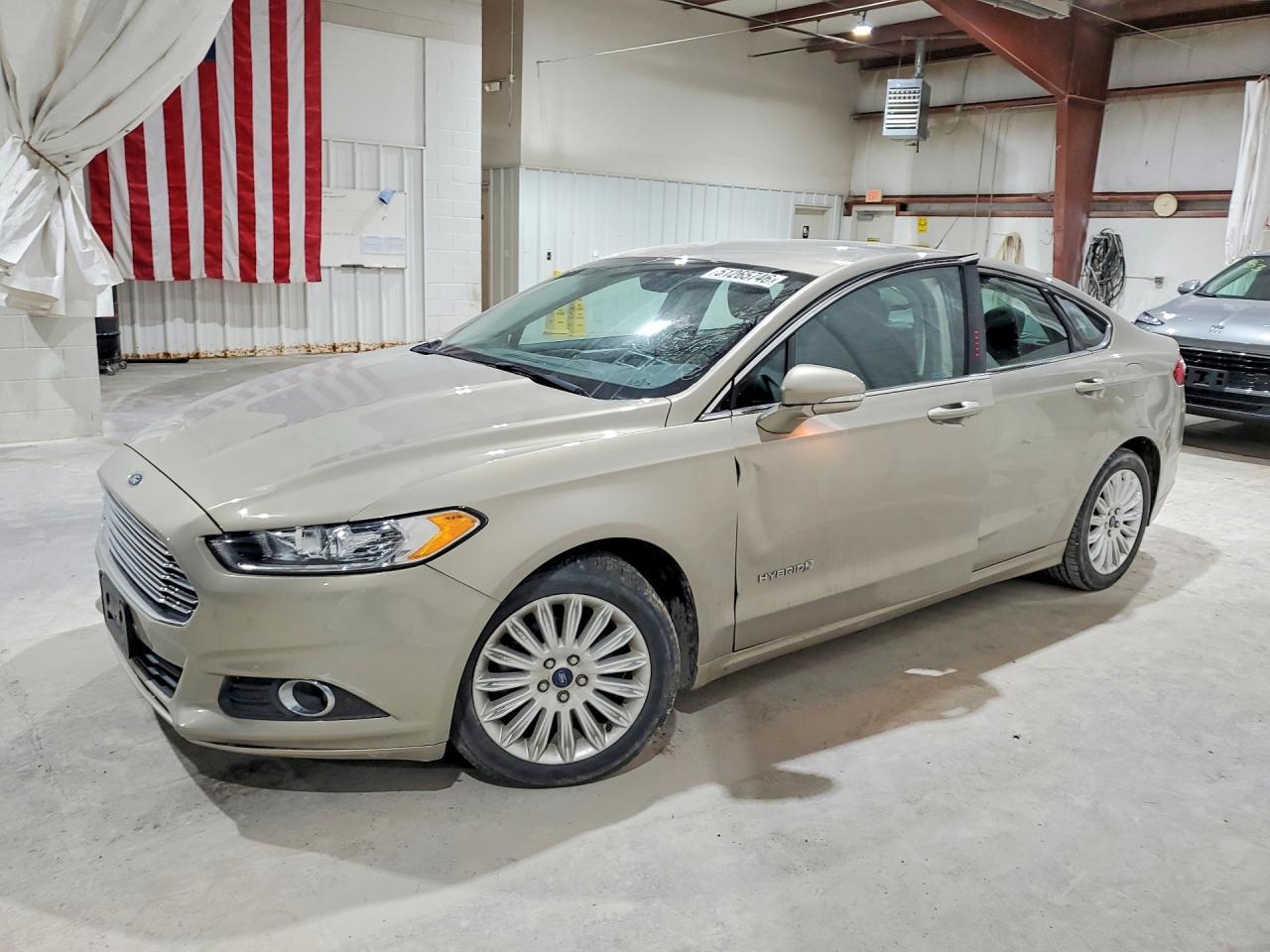 2015 Ford Fusion Se Hybrid - zdjęcie główne