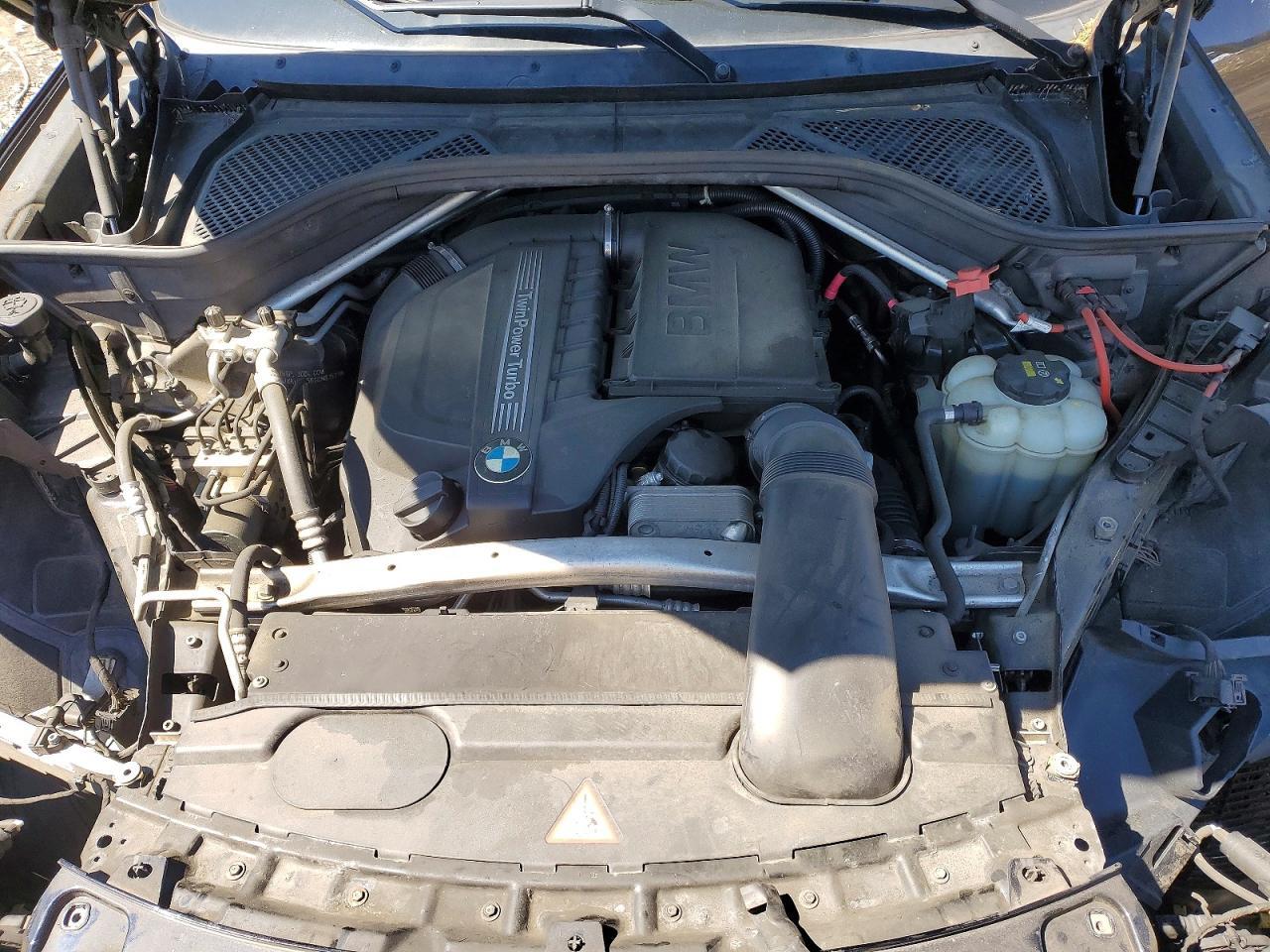 2016 BMW X6 xDrive35I - zdjęcie 11