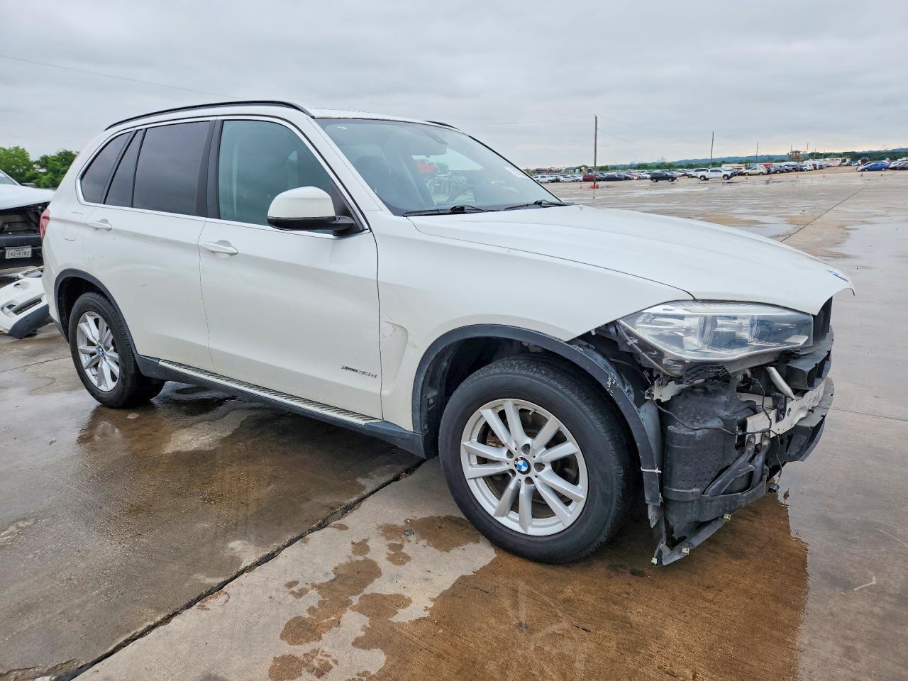 2014 BMW X5 xDrive35D - zdjęcie 4