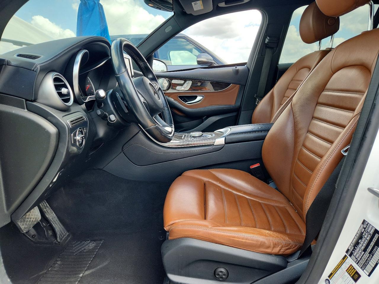 2017 Mercedes-Benz Glc 300 - zdjęcie 7