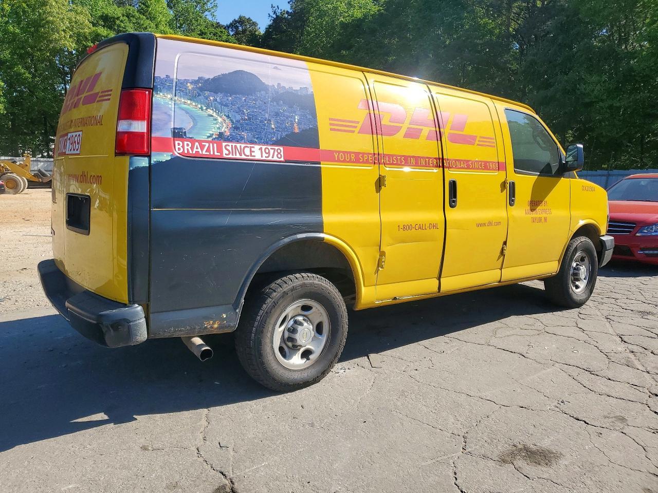2020 Chevrolet Express G2500 Paratransit - zdjęcie 3