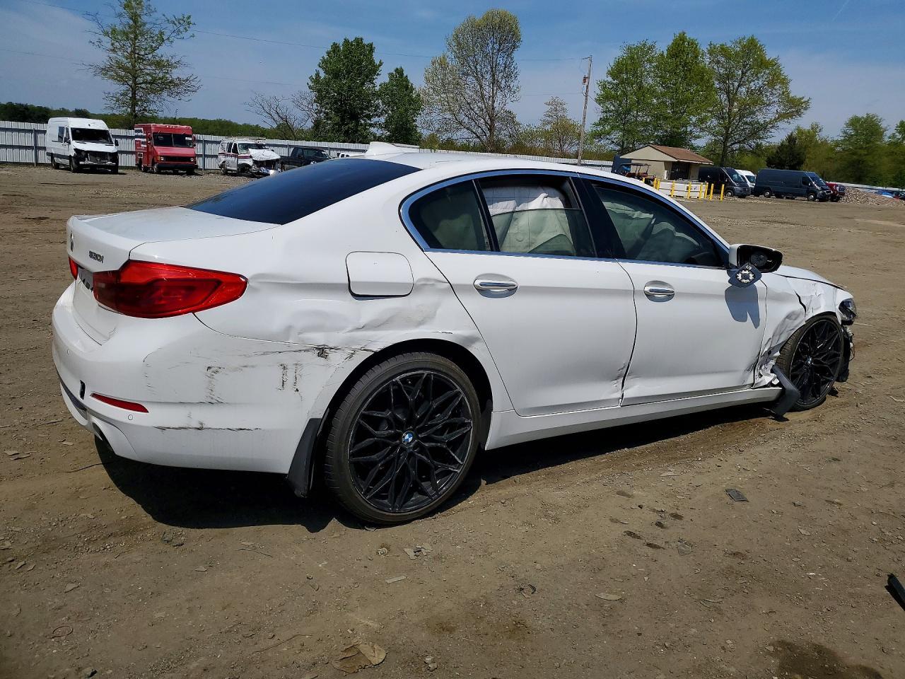 BMW Seria 5 - zdjęcie 3