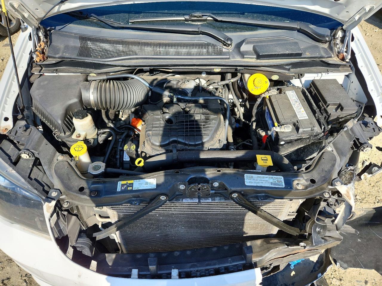 2016 Dodge Grand Caravan Se - zdjęcie 12