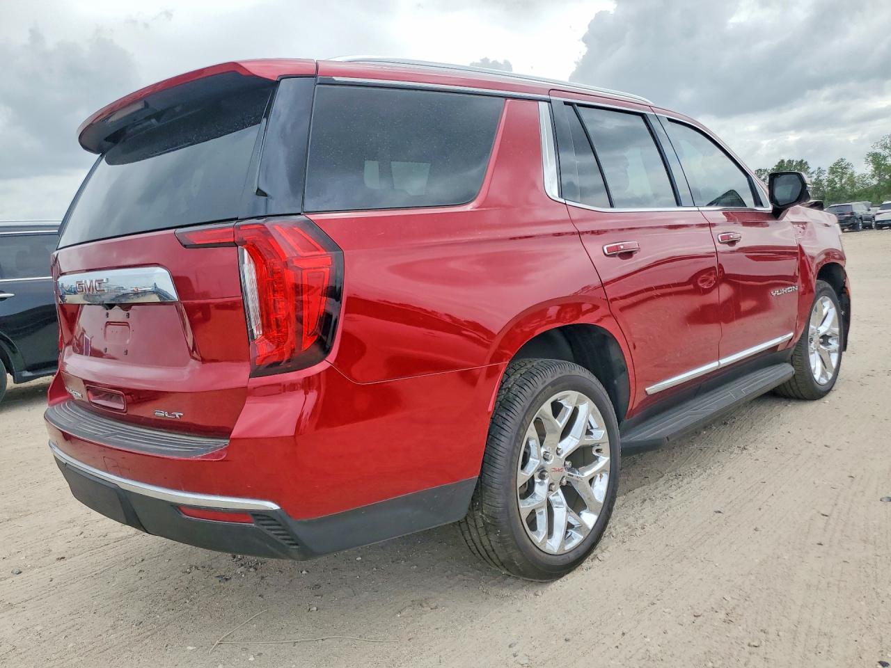 2022 GMC Yukon Slt - zdjęcie 3