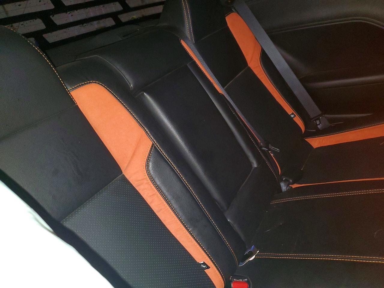 2019 Dodge Challenger R - zdjęcie 10