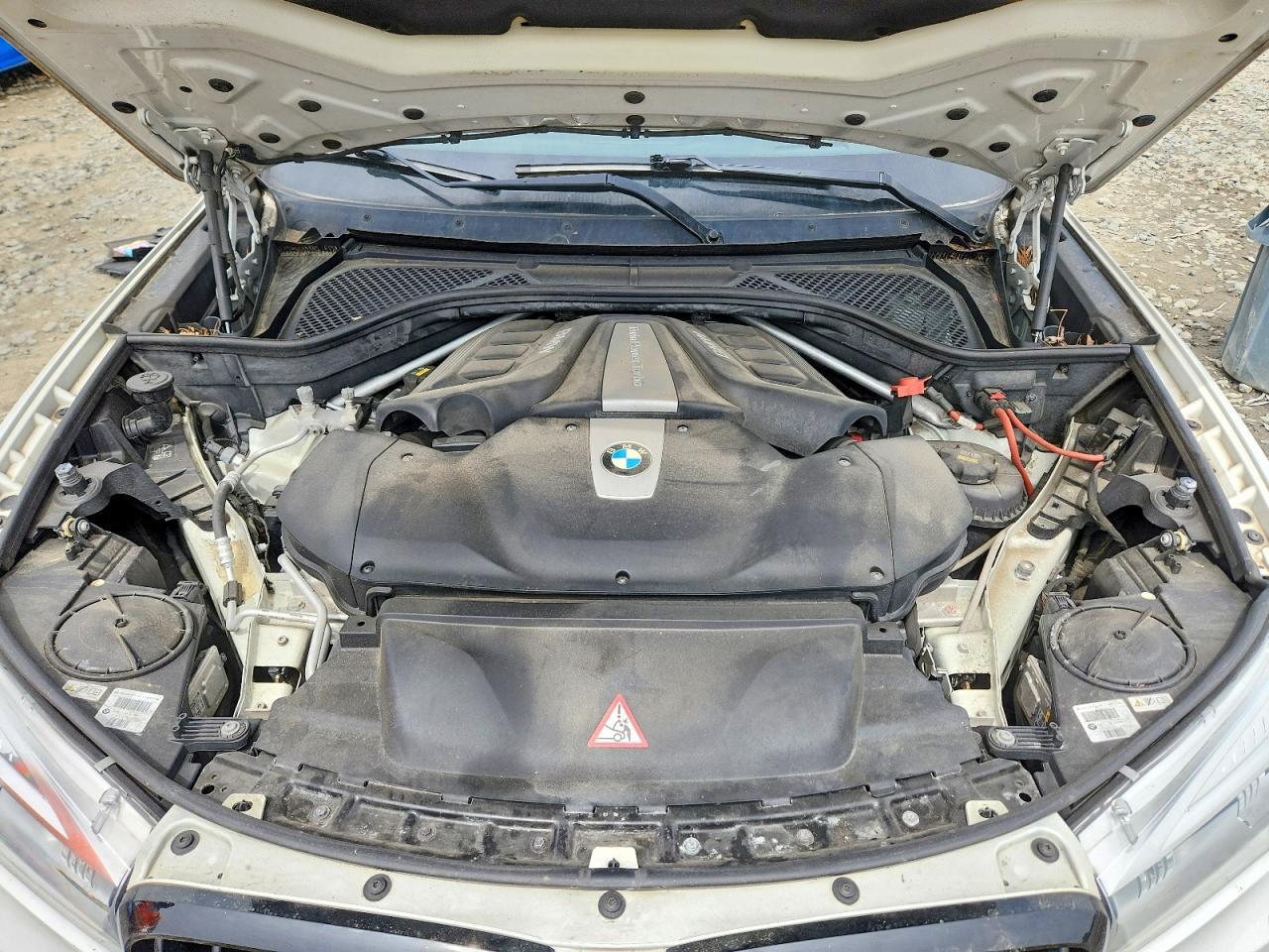 2017 BMW X5 xDrive50I - zdjęcie 12
