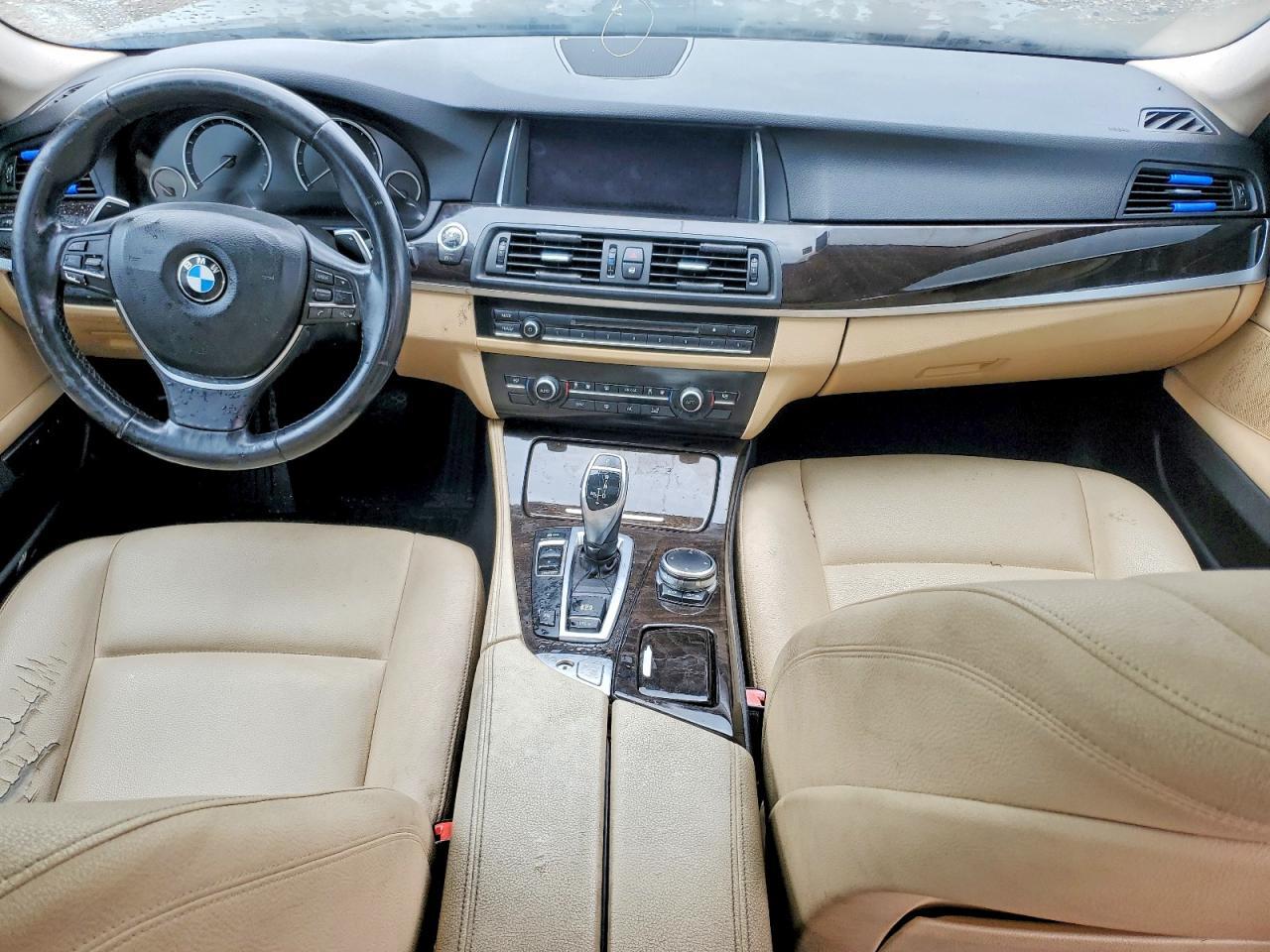 2016 BMW 528 I - zdjęcie 8