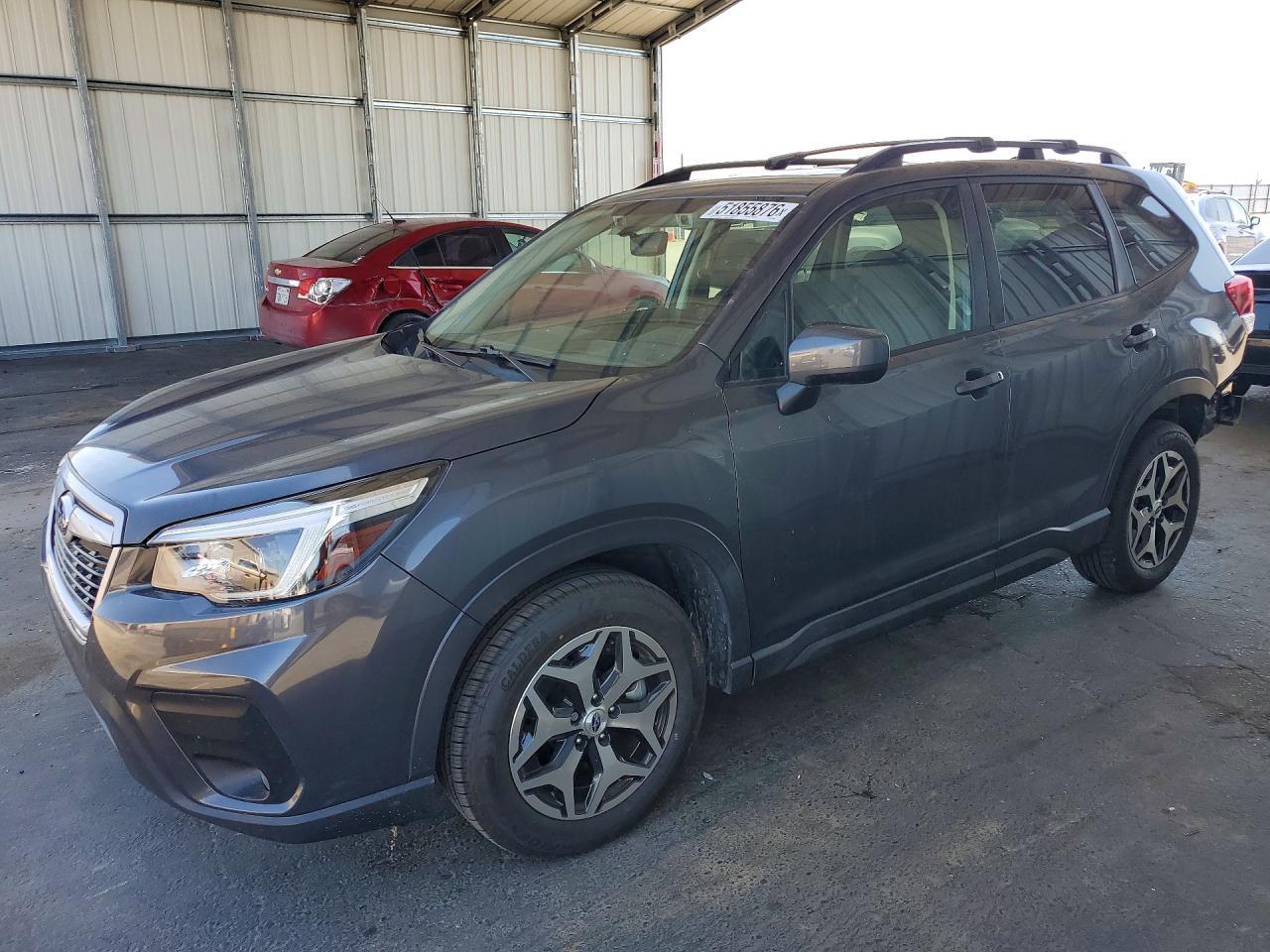 2021 Subaru Forester Premium - zdjęcie główne