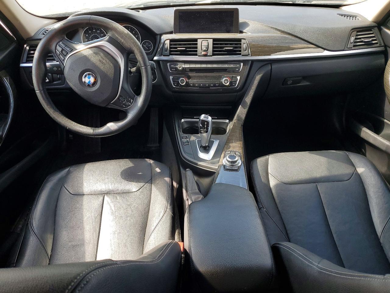 2013 BMW 328 I - zdjęcie 8