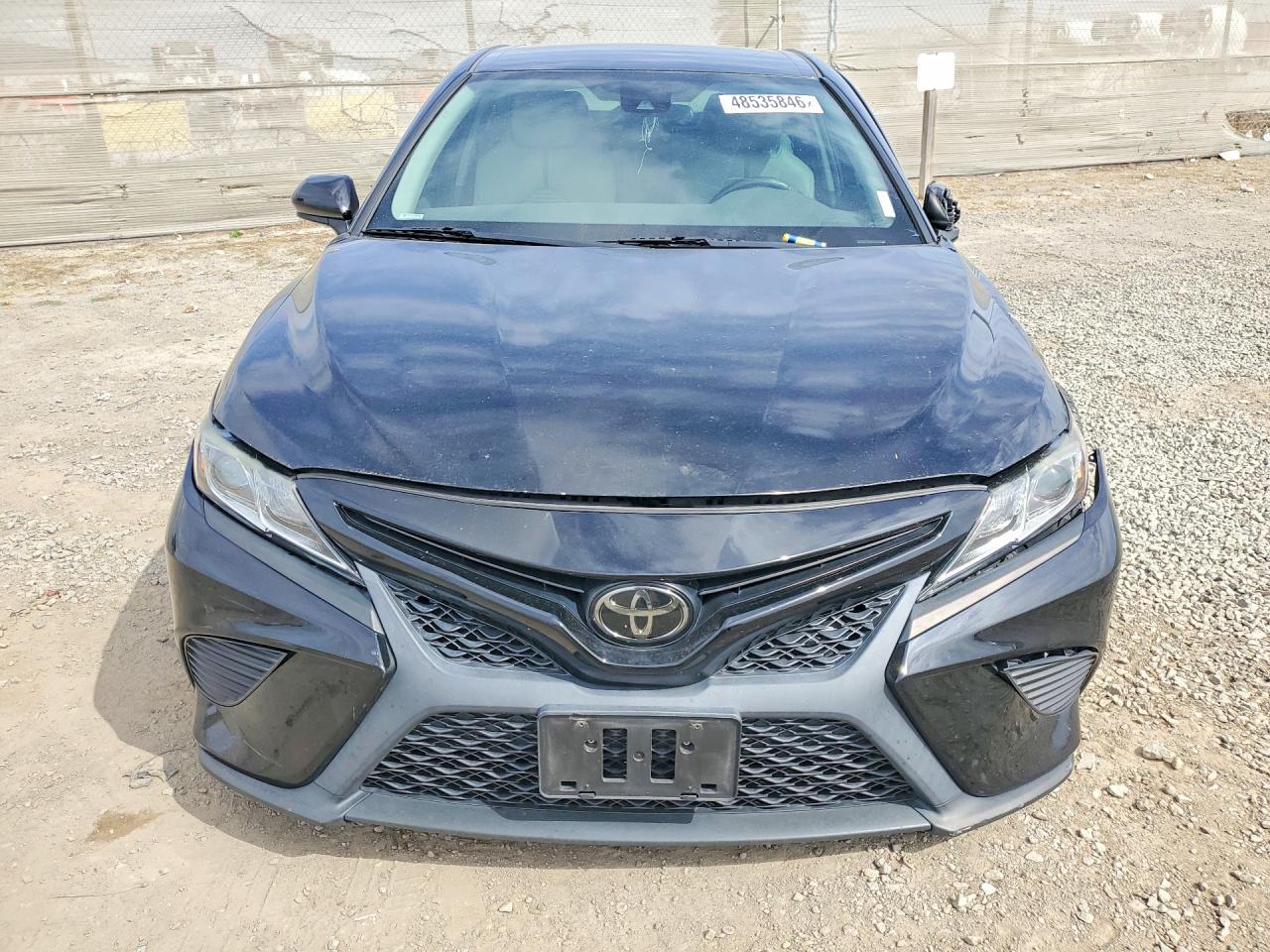 2019 Toyota Camry Se - zdjęcie 5