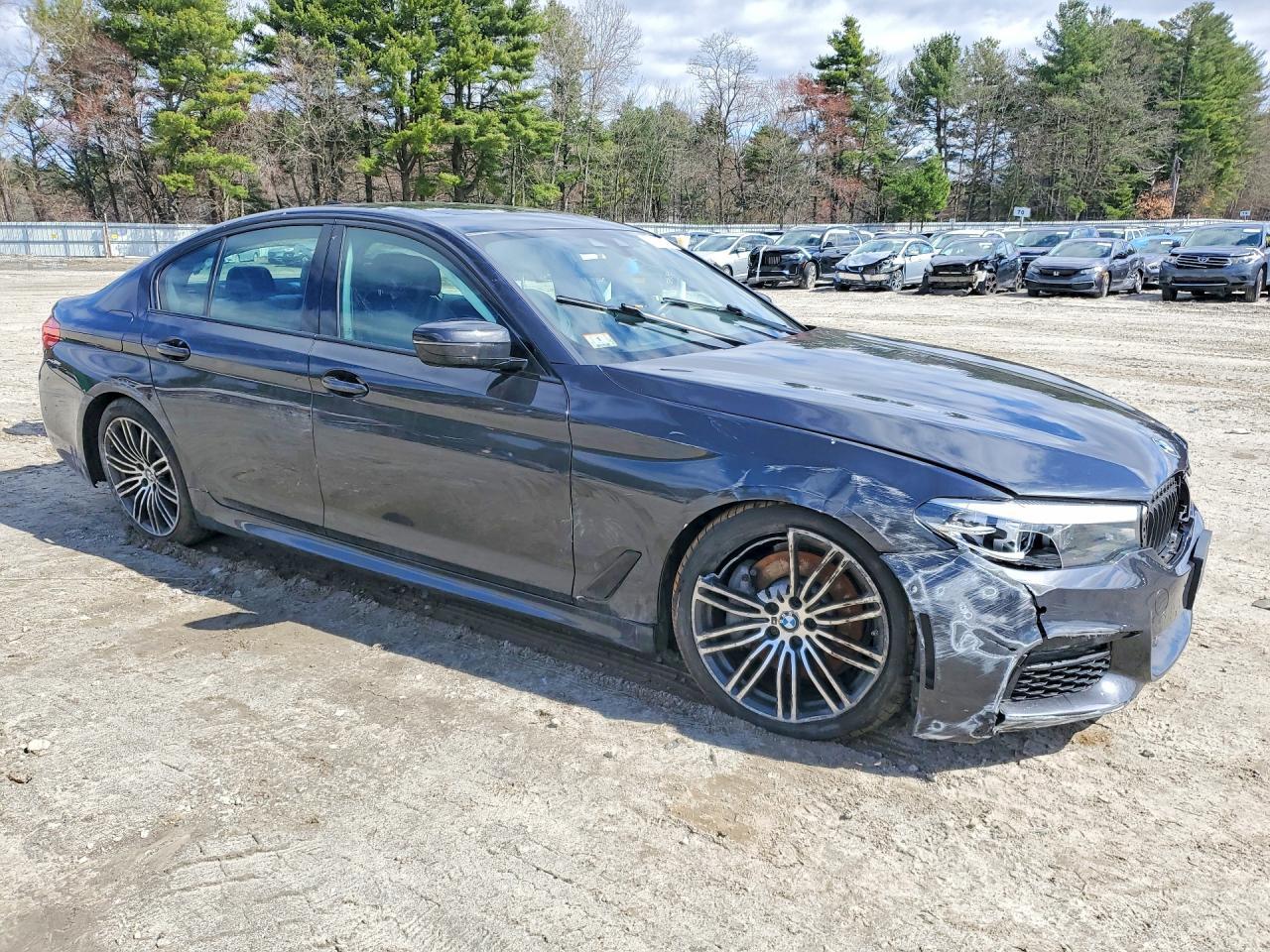 2019 BMW 540 Xi - zdjęcie 4