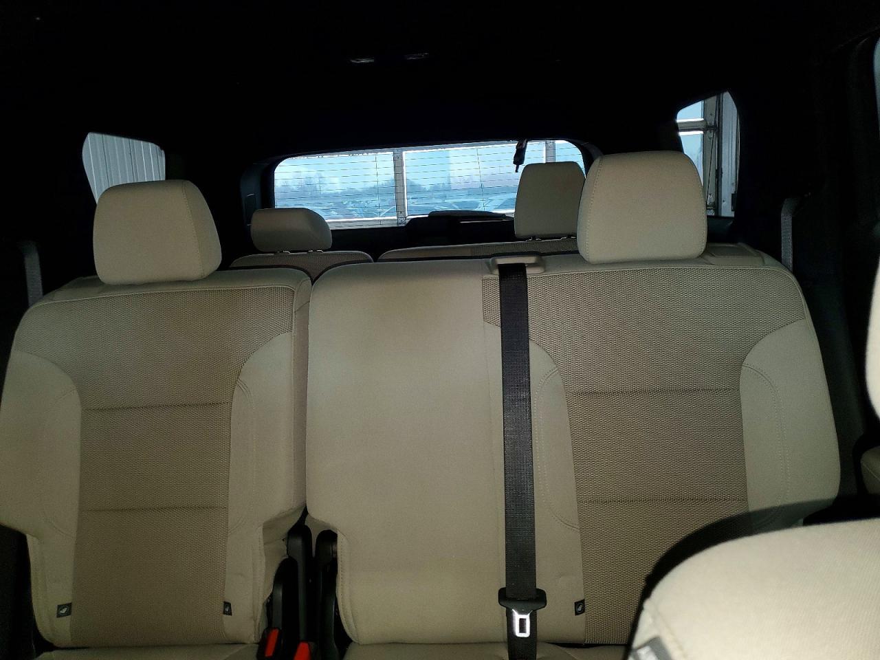 2023 Chevrolet Traverse Ls - zdjęcie 10