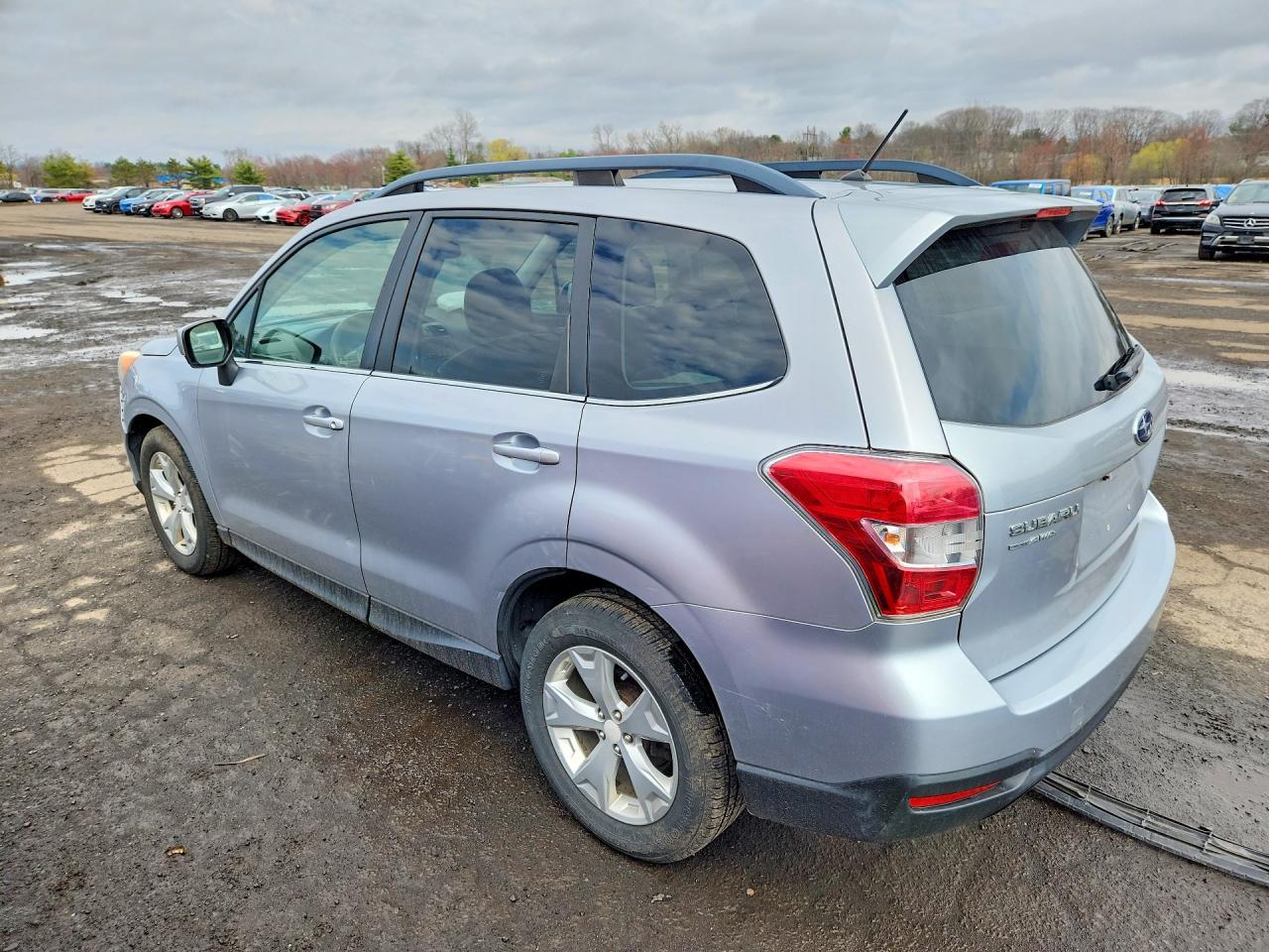 2015 Subaru Forester 2.5I Limited - zdjęcie 2
