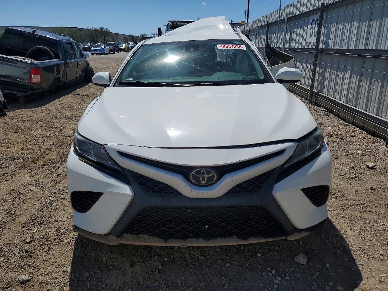 2019 Toyota Camry Se - zdjęcie 5