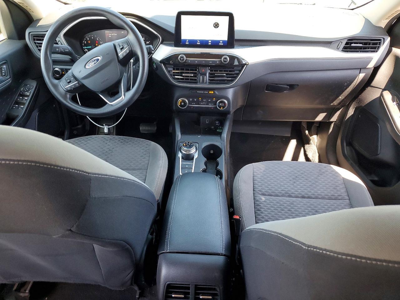 2020 Ford Escape Se - zdjęcie 8