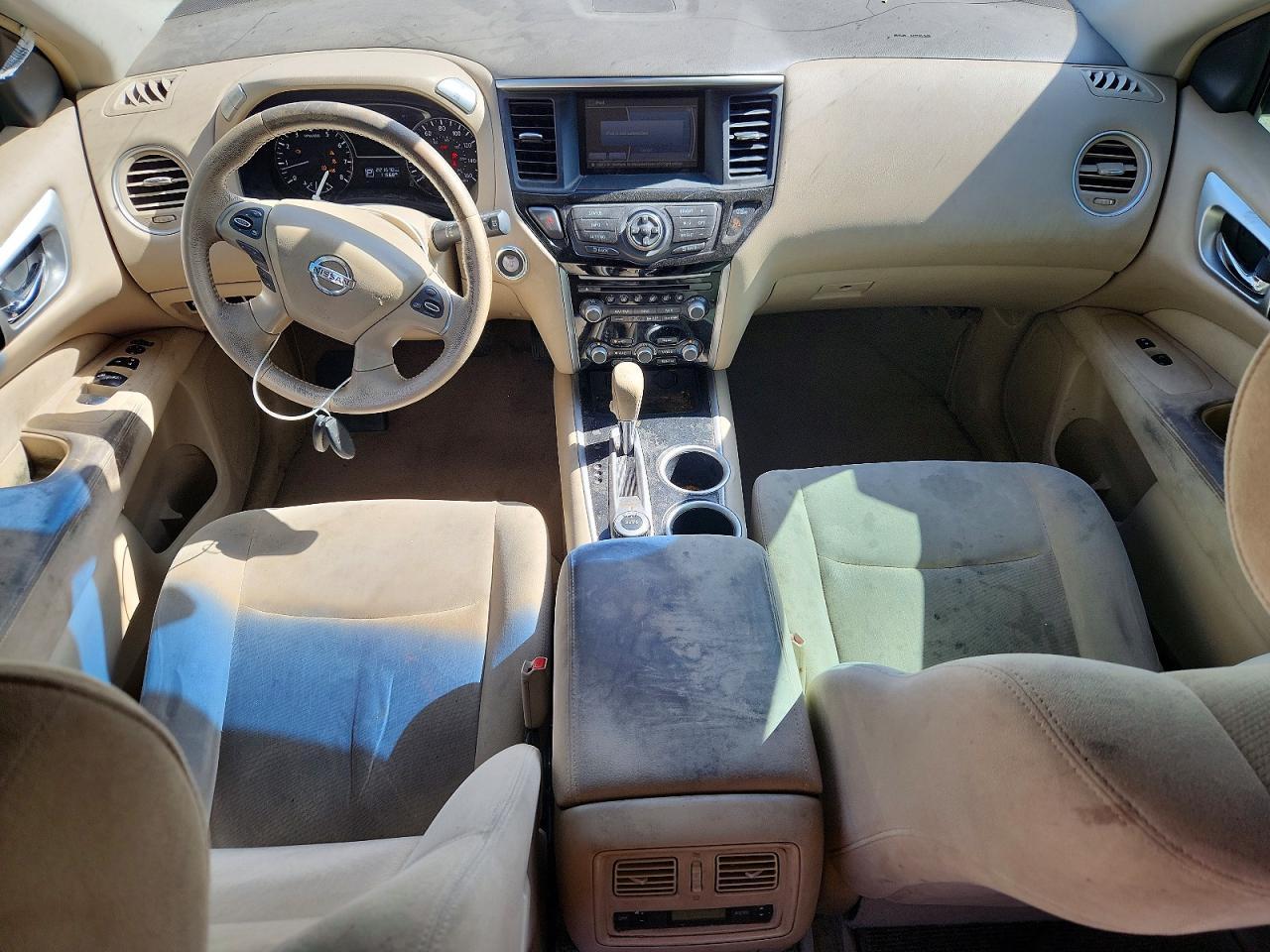 2013 Nissan Pathfinder - zdjęcie 8