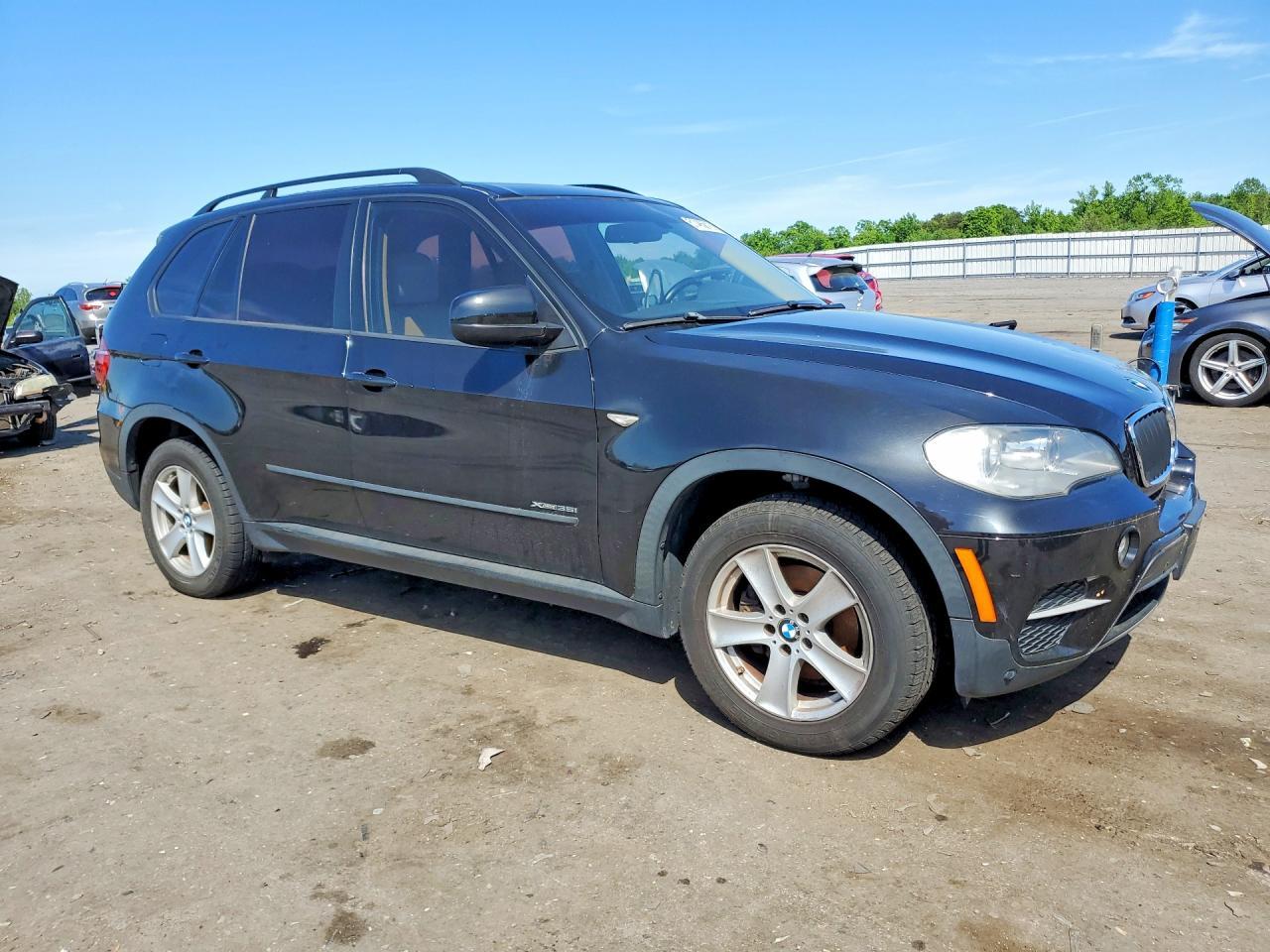 2013 BMW X5 xDrive35I - zdjęcie 4