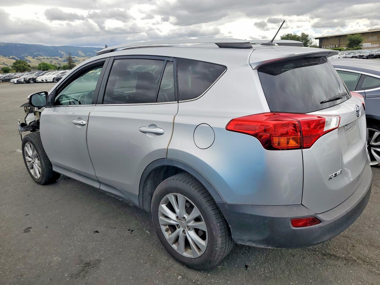2015 Toyota Rav4 Limited - zdjęcie 2