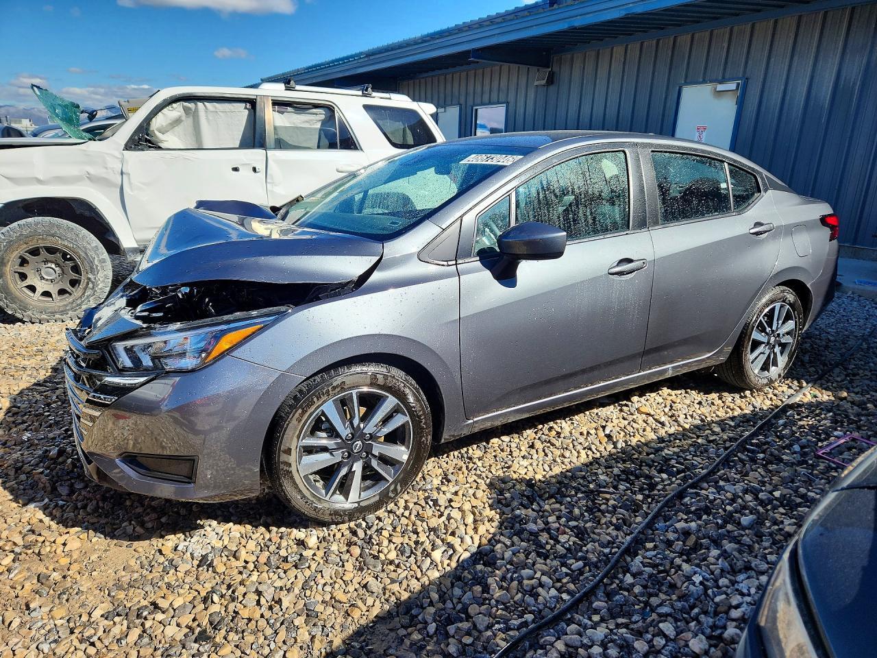 2025 Nissan Versa Sv - zdjęcie główne