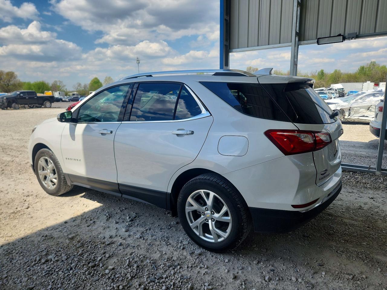 2018 Chevrolet Equinox Premier - zdjęcie 2