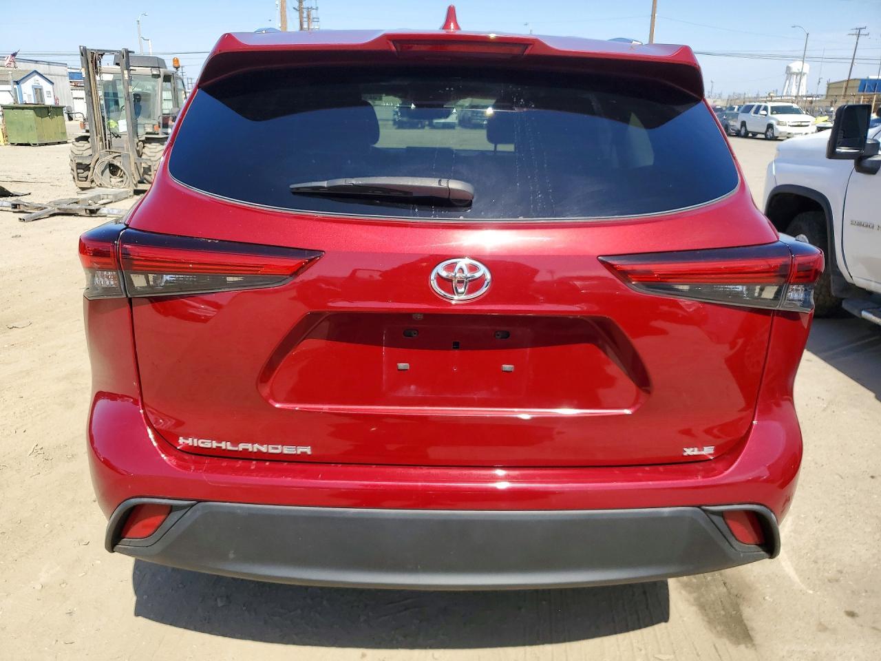 2021 Toyota Highlander Xle - zdjęcie 6