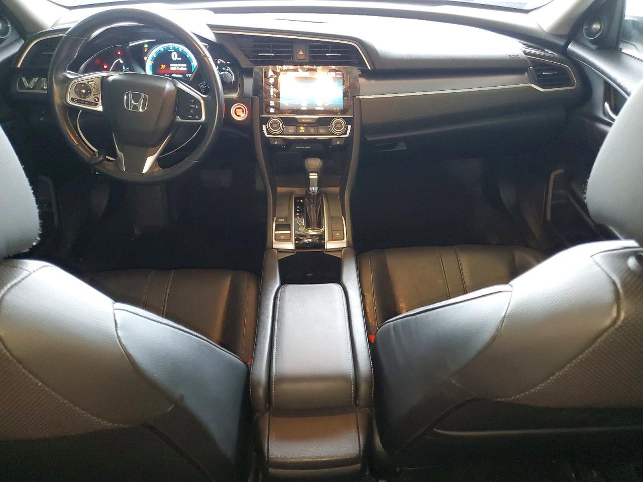 2016 Honda Civic Touring - zdjęcie 8