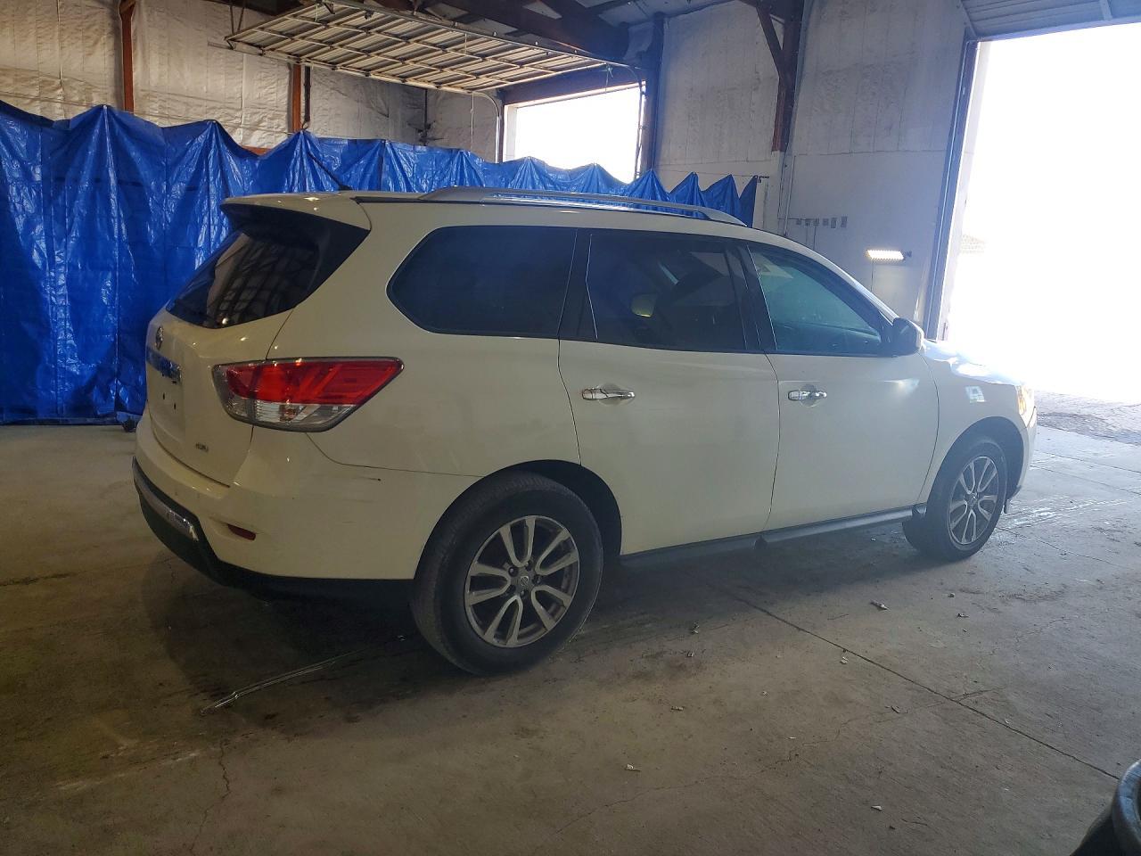 2016 Nissan Pathfinder S - zdjęcie 3