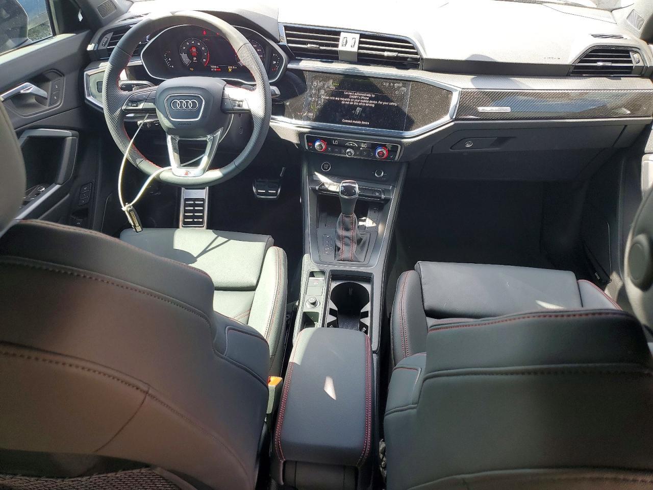 2025 Audi Q3 Premium Plus S Line 45 - zdjęcie 8
