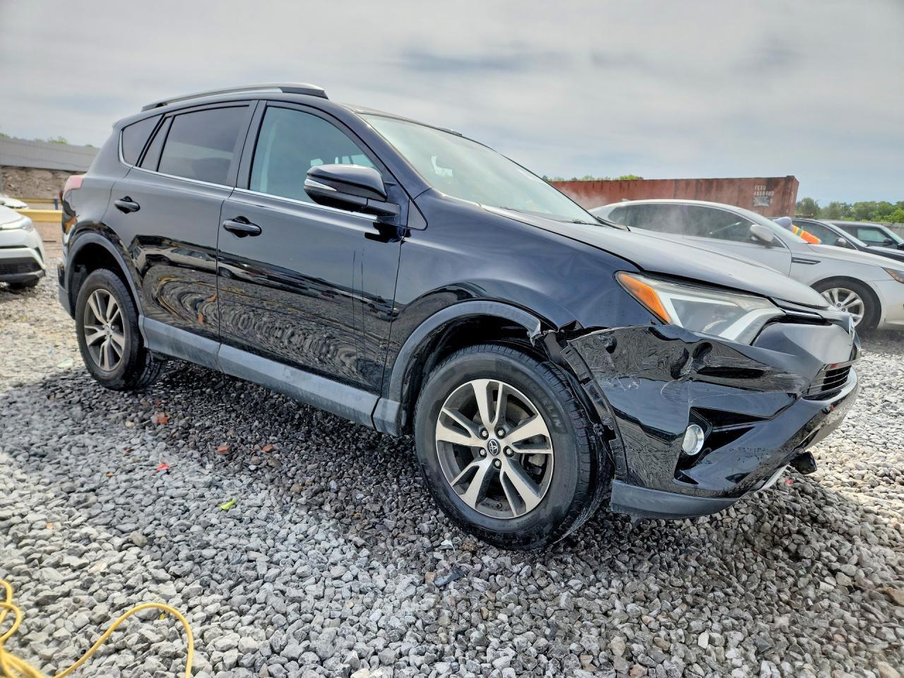 2016 Toyota Rav4 Xle - zdjęcie 4