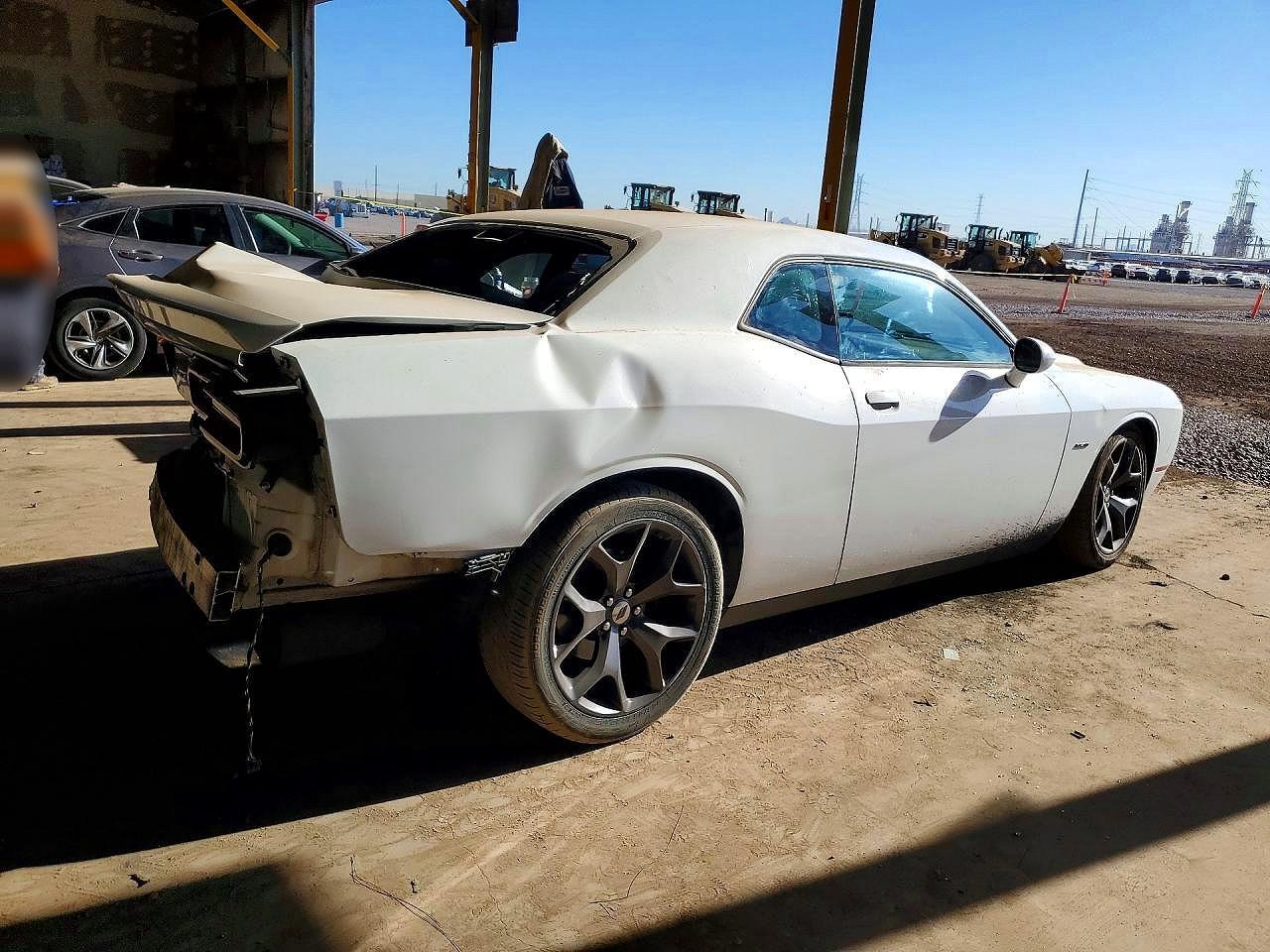 2017 Dodge Challenger R - zdjęcie 4