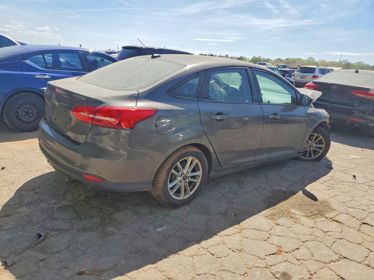 2016 Ford Focus Se - zdjęcie 3