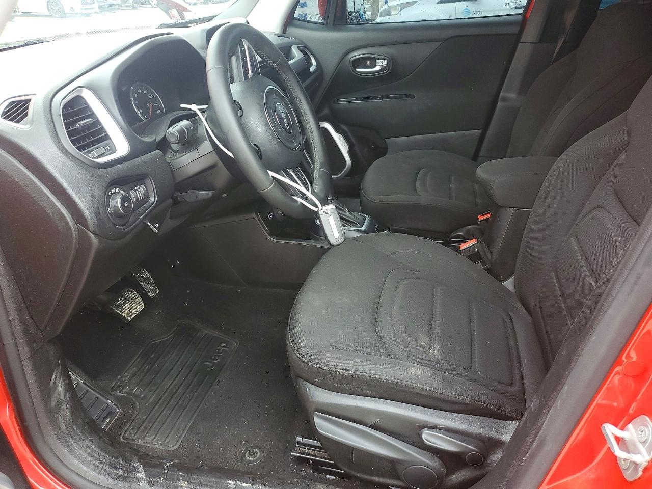 2021 Jeep Renegade Latitude - zdjęcie 7