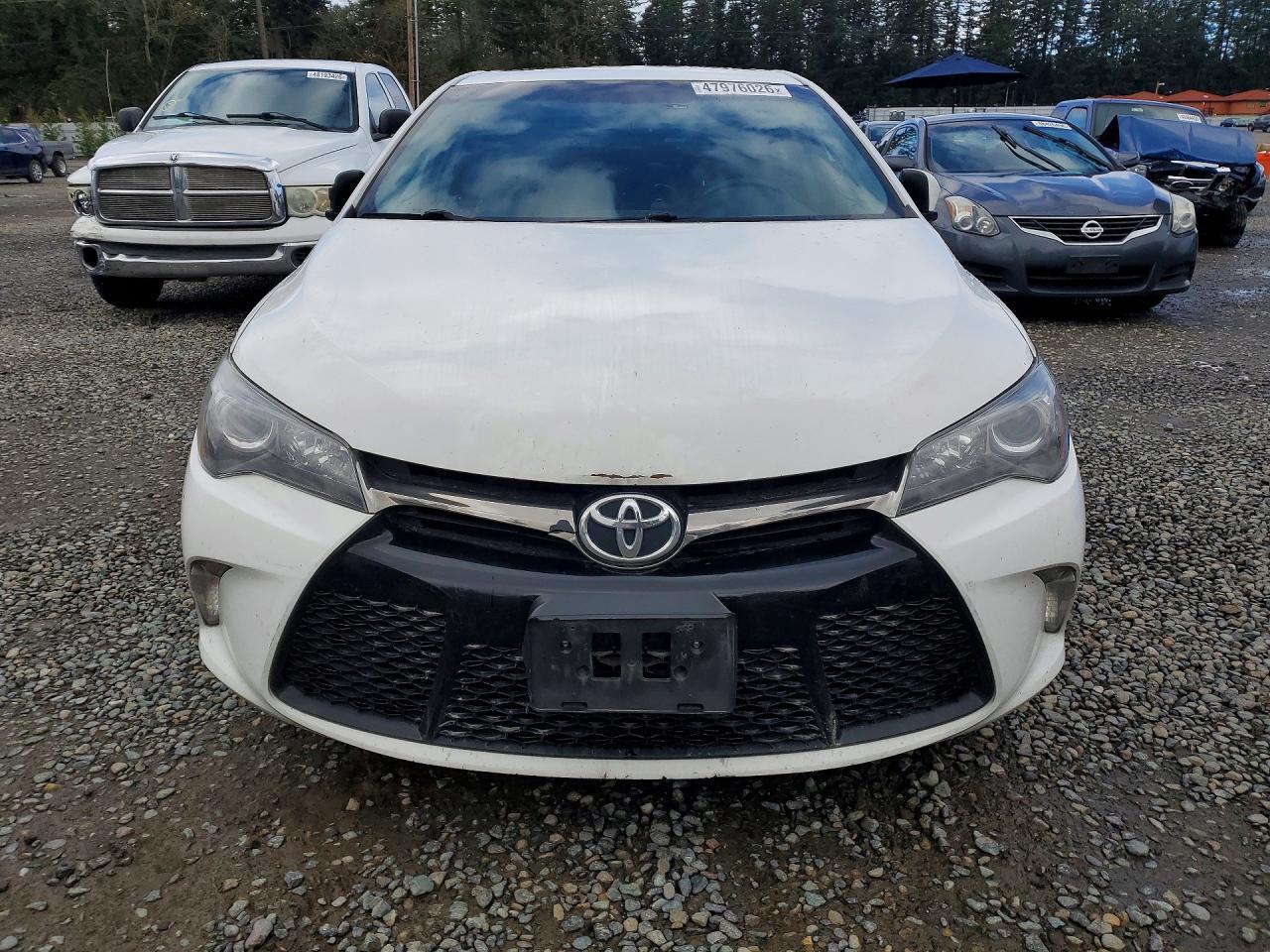 2015 Toyota Camry Se - zdjęcie 5