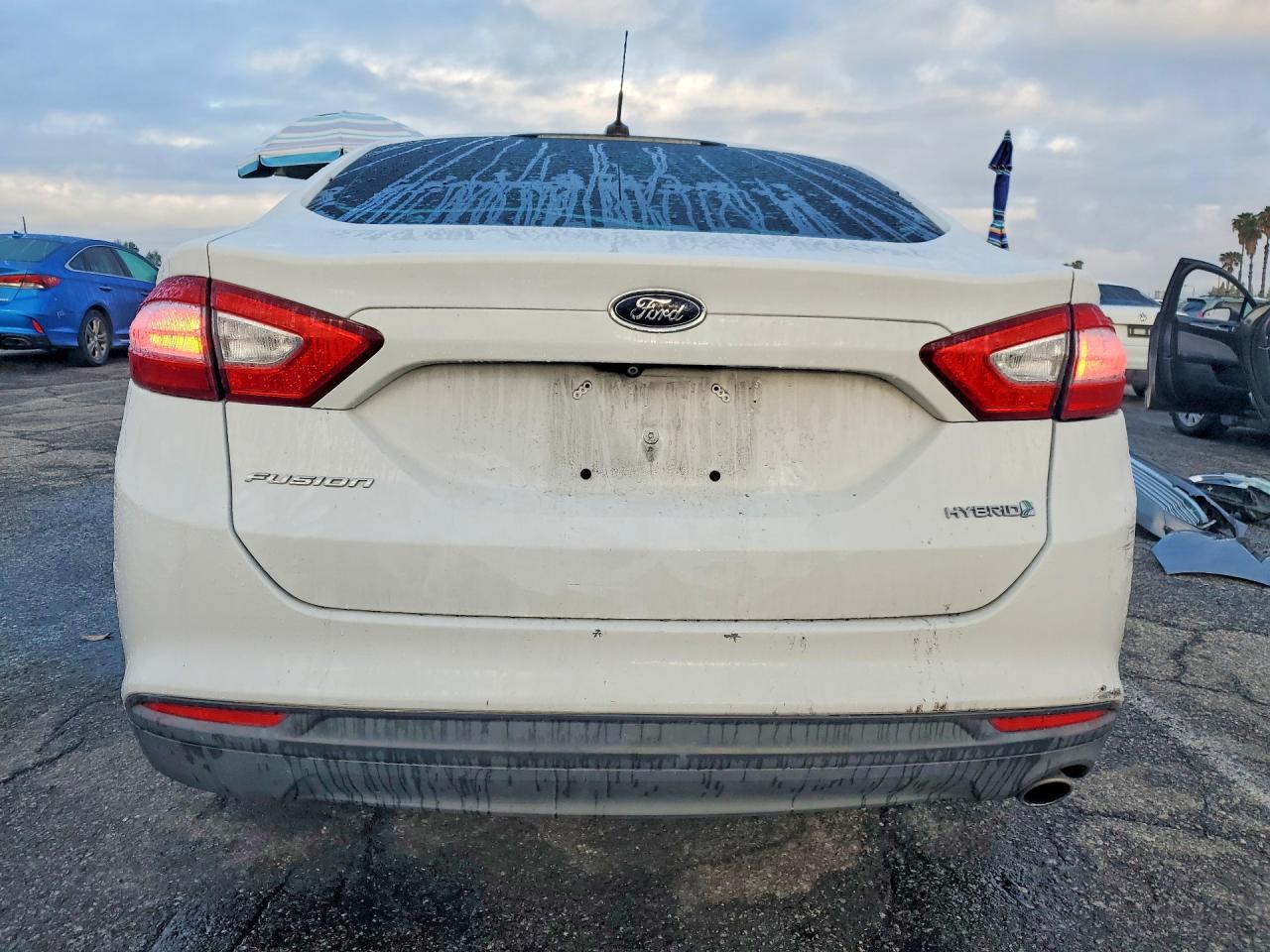 2015 Ford Fusion S Hybrid - zdjęcie 6