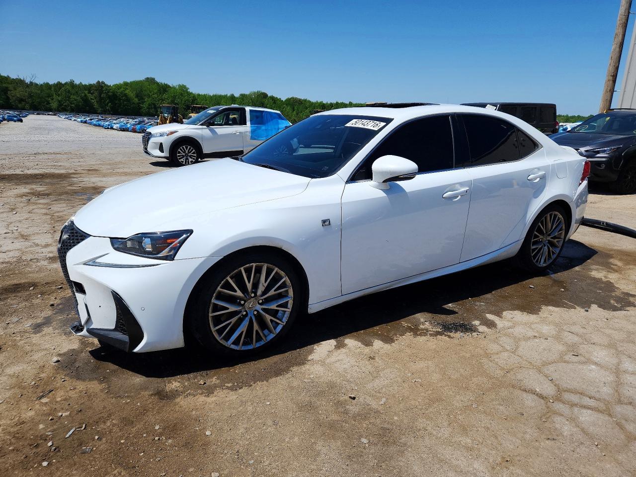 2019 Lexus Is 300 - zdjęcie główne