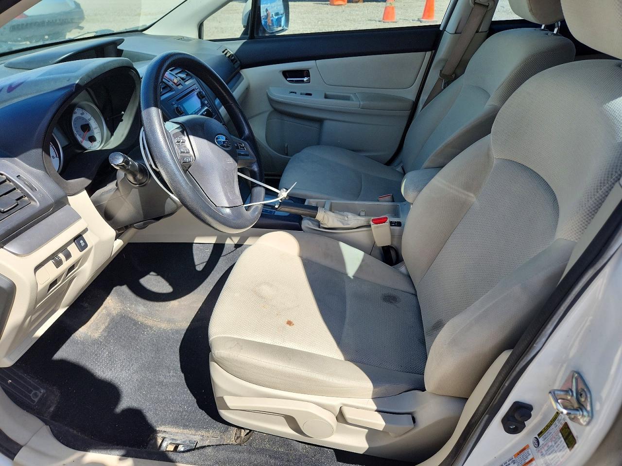 2014 Subaru Impreza Premium - zdjęcie 7