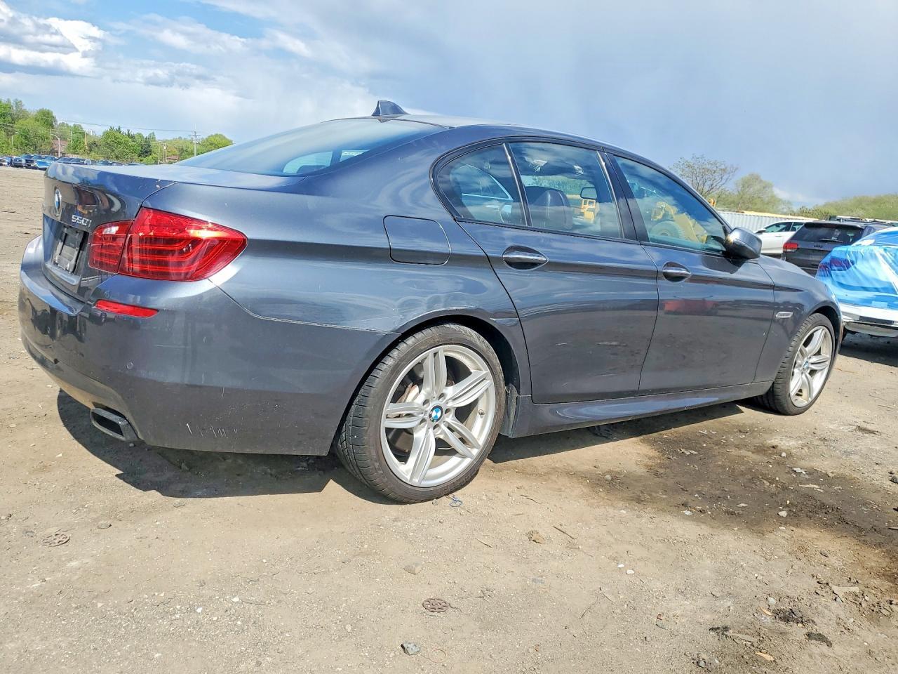 2016 BMW 550 Xi - zdjęcie 3