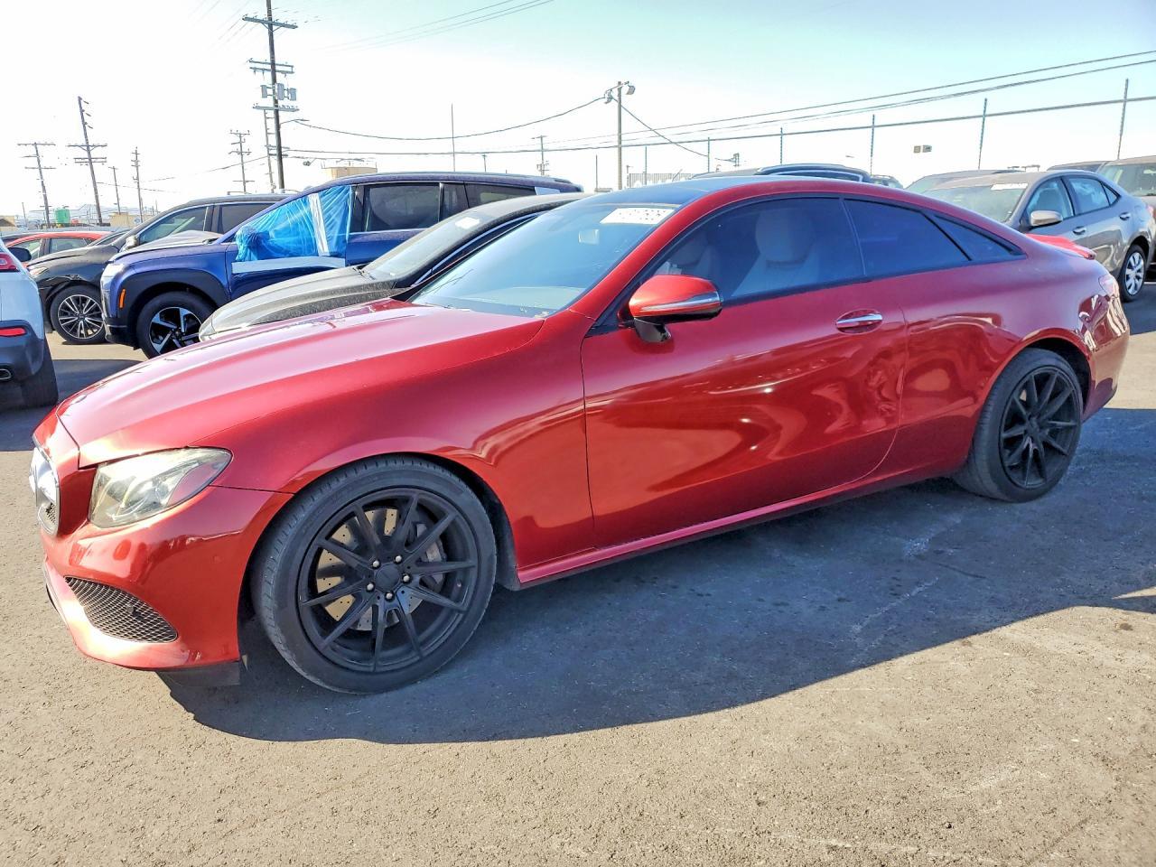 2018 Mercedes-Benz E 400 - zdjęcie główne