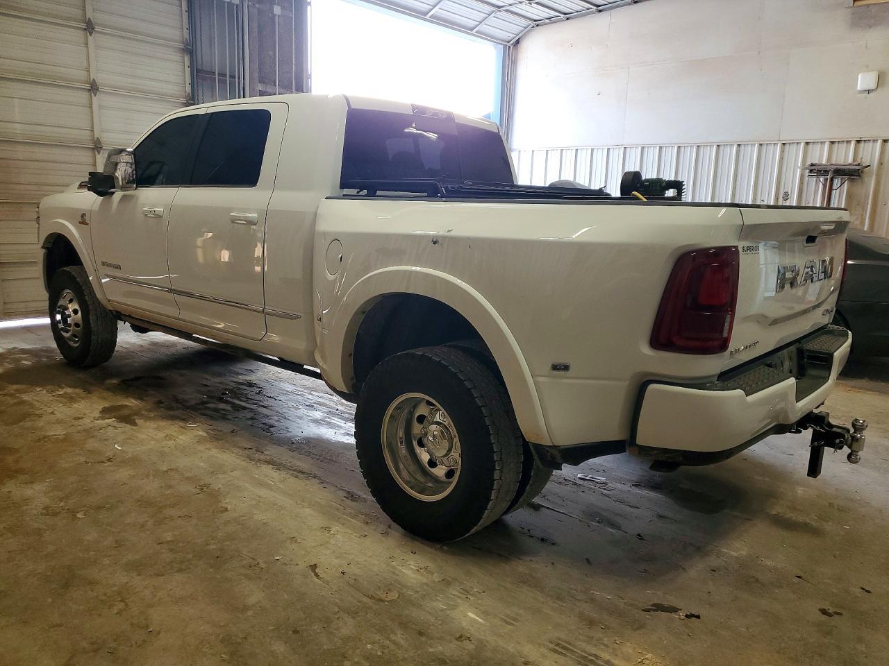 2026 Ram 3500 Limited - zdjęcie 2