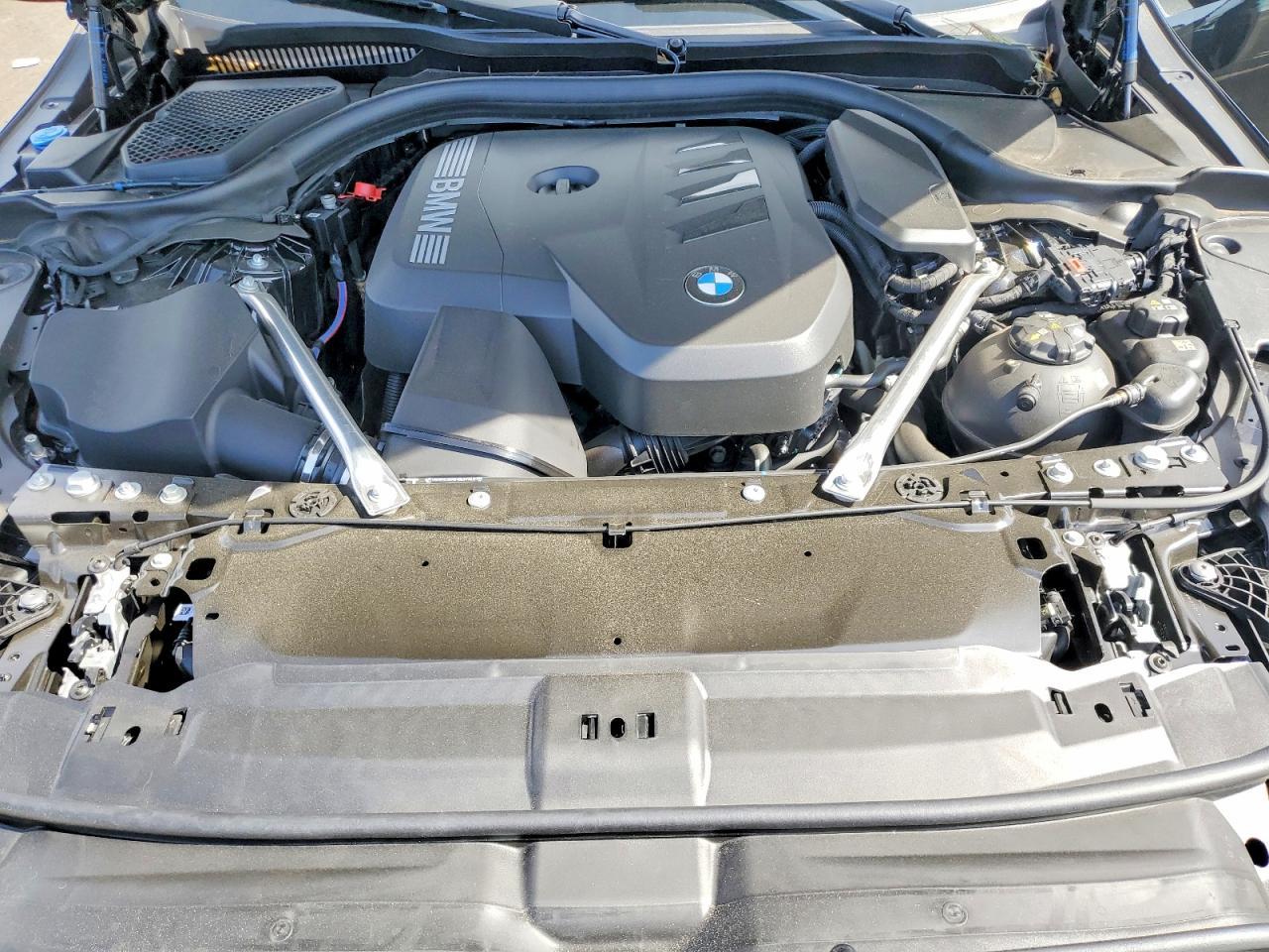 2026 BMW 530 I - zdjęcie 11