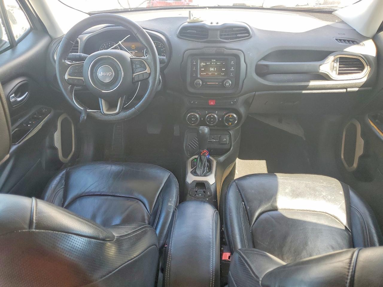 2016 Jeep Renegade Limited - zdjęcie 8