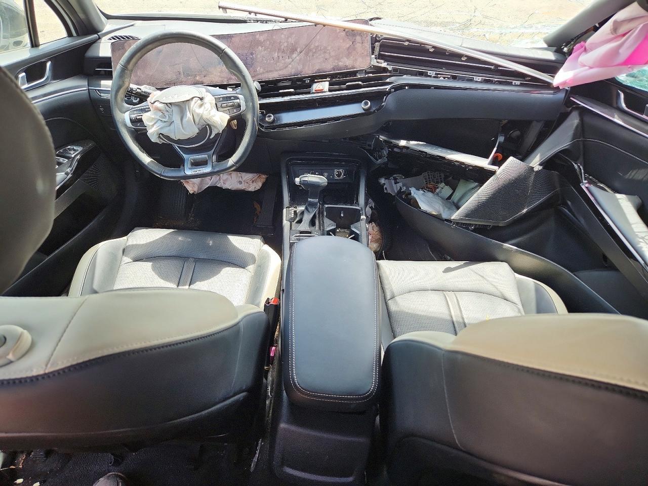 2025 Kia K5 Gt Line - zdjęcie 8