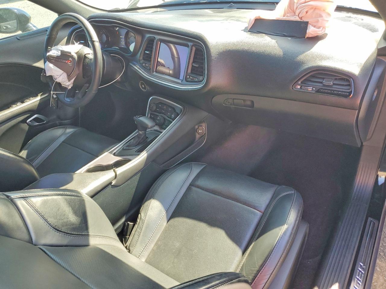 2017 Dodge Challenger Sxt - zdjęcie 8