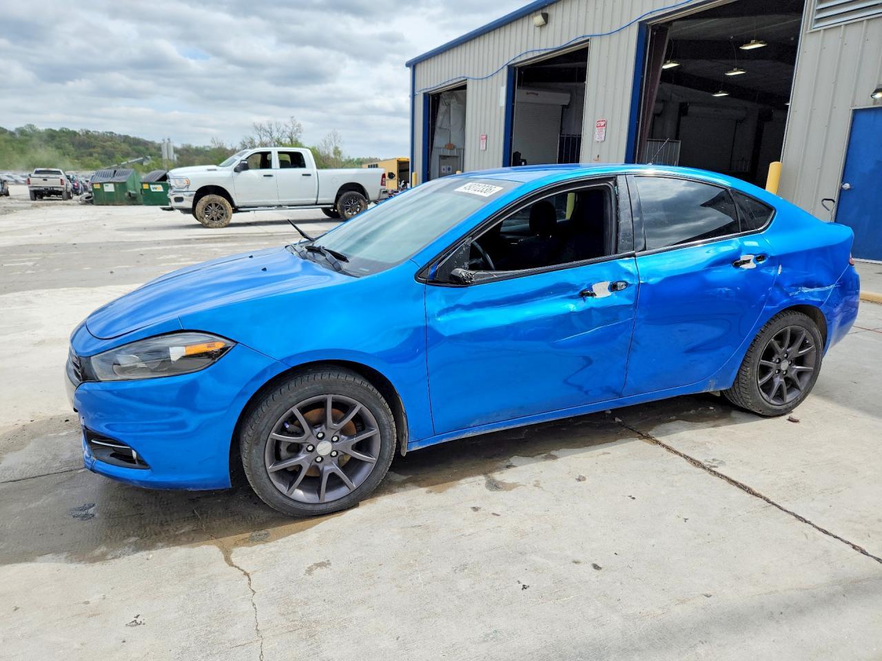 2016 Dodge Dart Sxt - zdjęcie główne