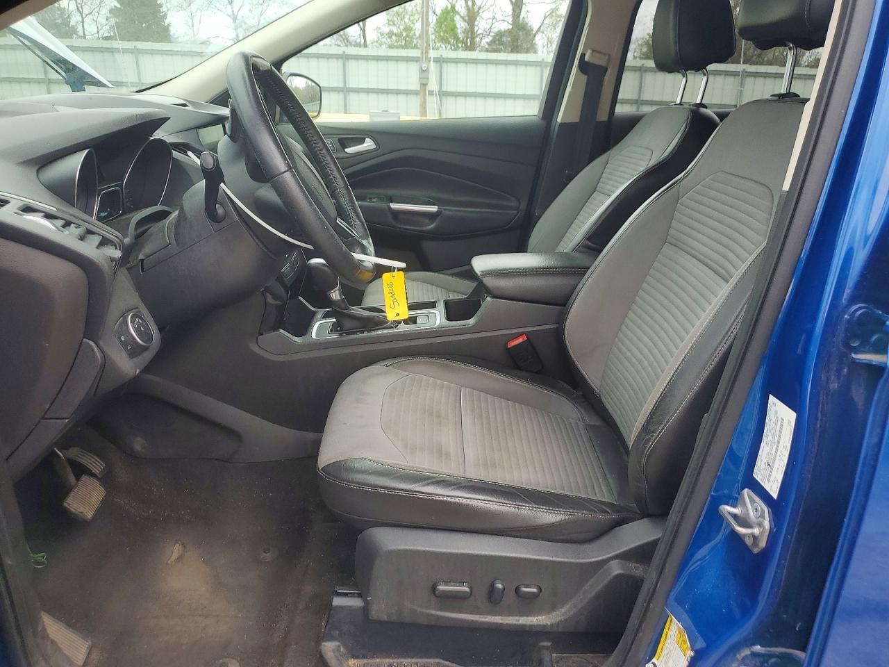 2017 Ford Escape Titanium - zdjęcie 7