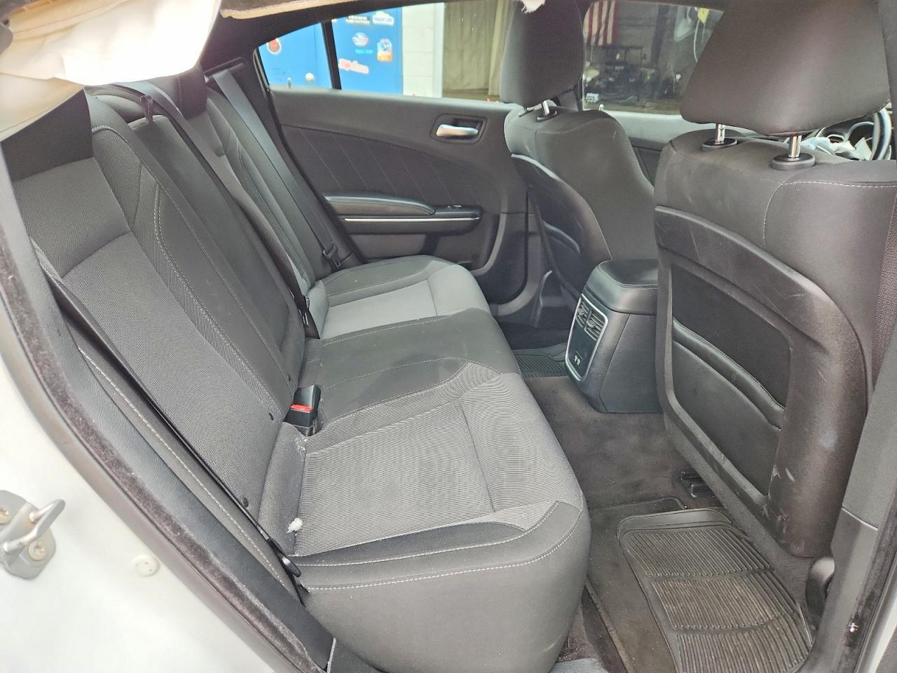 2016 Dodge Charger Sxt - zdjęcie 10
