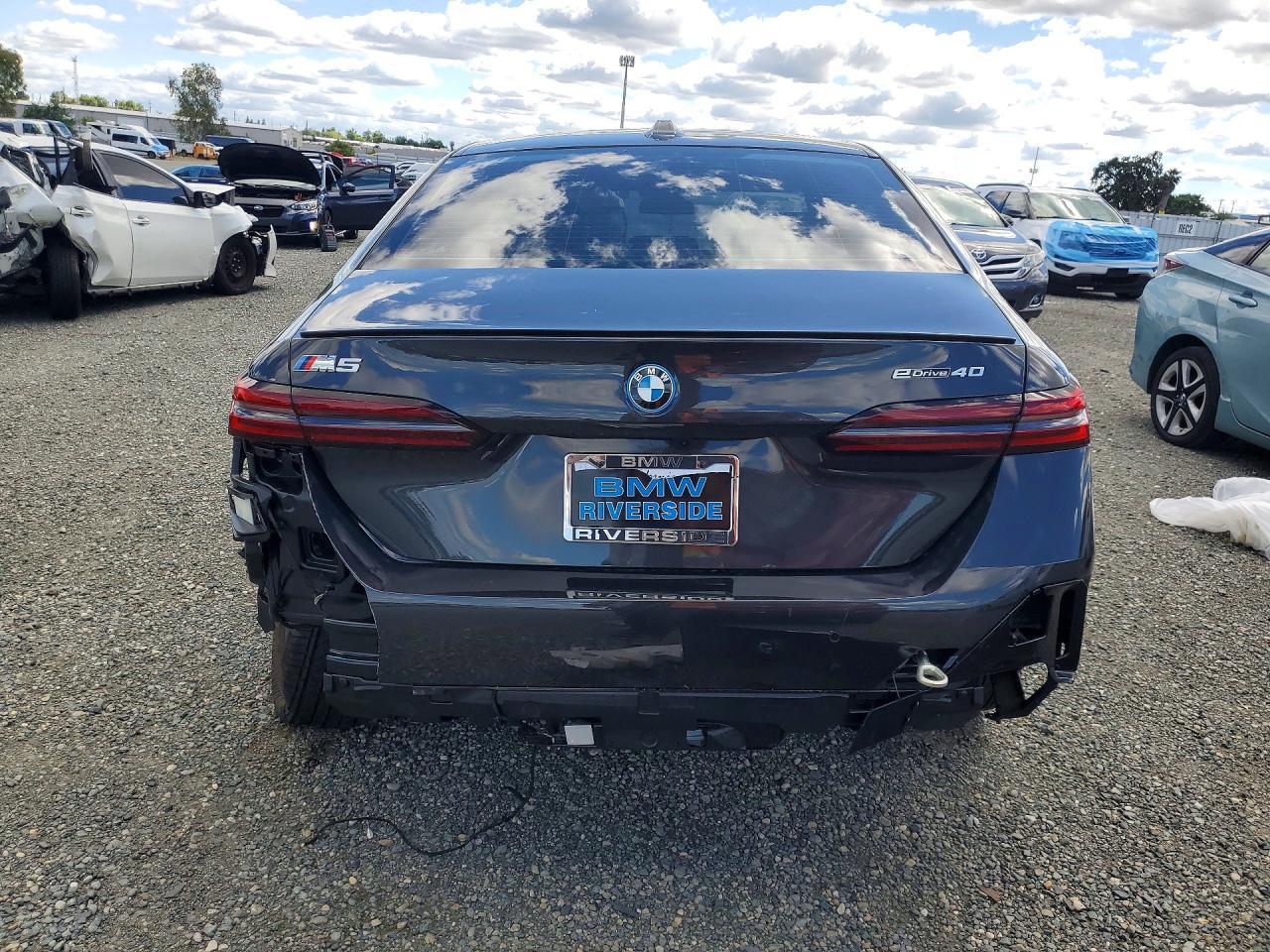 2026 BMW I5 Edrive 40 - zdjęcie 6