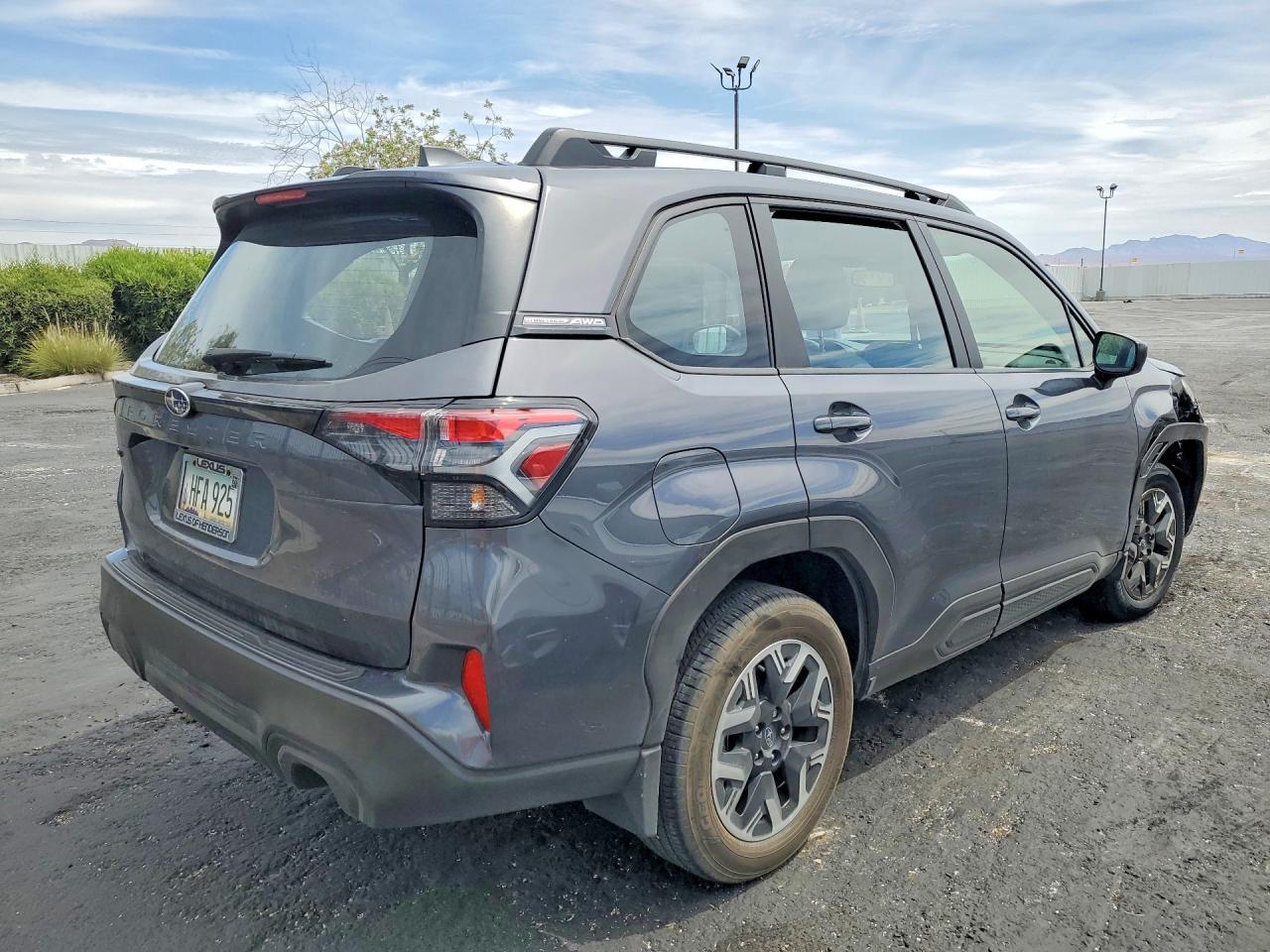 2025 Subaru Forester - zdjęcie 3